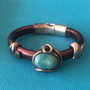 Faux leather Bangle Silvertone Fabricated Turquoise Bangle